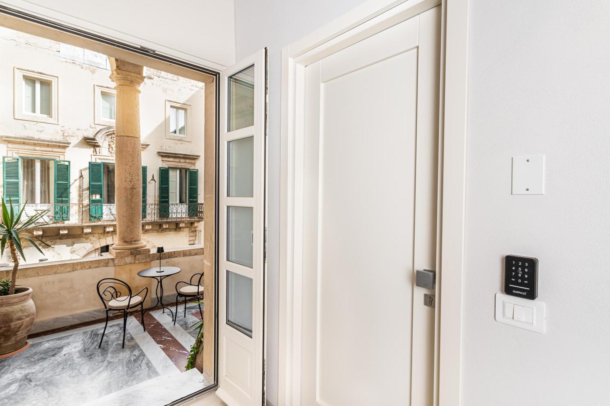 Appartement Loggiato Verga Luxury By Bed&bros Syracuse